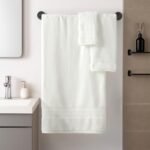 REDKISS 8 Piece Ivory Towels Set - 100% Cotton Towels Set with 2 Large Bath Towels, 2 Hand, 4 Washcloths, 600 GSM Highly Absorbent Bath Towel Sets, Cream Quick Dry Shower Towel for Family Gym : Home & Kitchen - Image 2